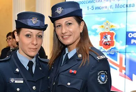 Deoarece femeile câștigă un loc în organism armura de poliție Compania România