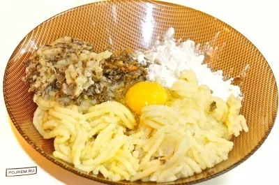 Burgonya szelet gombával - lépésről lépésre recept, hogyan kell főzni fotókkal