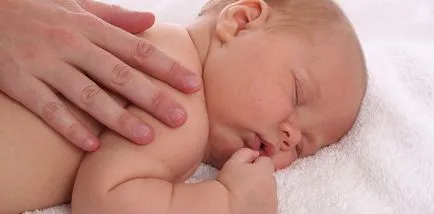 Кога и как да се разпространява новороденото бебе в корема си