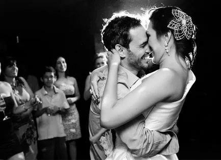 Класически танц сватба - училище по салса и бачата поведе