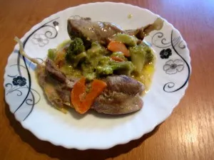 Pui cu broccoli în multivarka - reteta cu fotografii, pui de gătit, un blog de gătit de familie