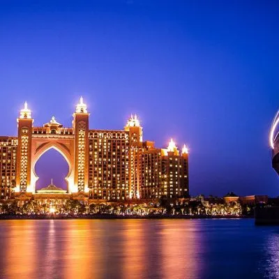 Къде по-добре да отиде в ОАЕ през 2015 г., както и че си струва да погледнем в ОАЕ