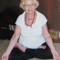 Як видалити вапняний наліт у ванній (чим відмити, очистити раковину і кран) (наліт) Як видалити вапняний наліт у ванній (чим відмити, очистити раковину і кран)