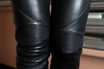 Як прати шкіряні штани, прості способи і методи (прати) Як прати шкіряні штани, прості способи і методи