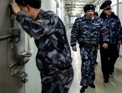 Як вбивають, катують і вимагають гроші в ізоляторі «ведмідь» (сизо-4) • портал «компромат1» (вбивають) Як вбивають, катують і вимагають гроші в ізоляторі «ведмідь» (сизо-4) • портал «компромат1»