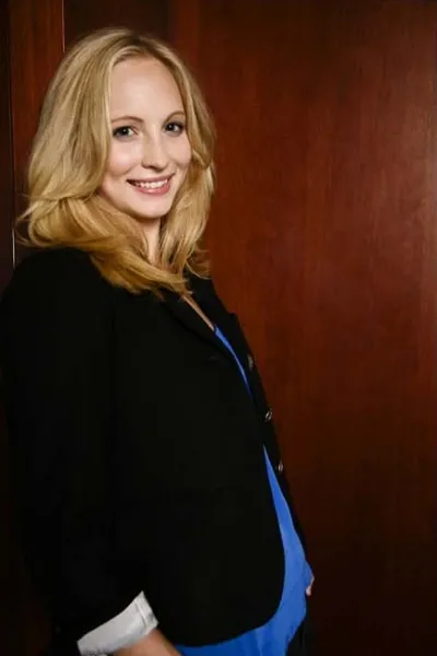 Stilul oficial al Candice Accola