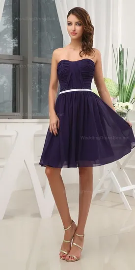 Rochie la genunchi - 40 de săgeți perfecte