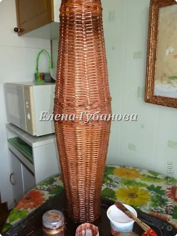 Wicker ваза, художници страни