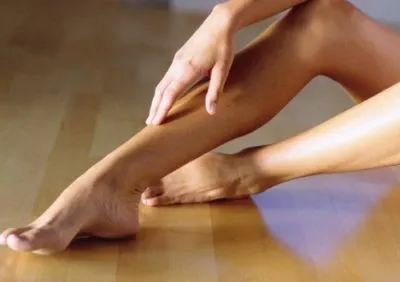 Защо болки в крака по време на менструация и преди тях