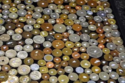 Изделия от монети от сувенири монети