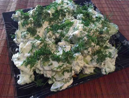 Salata de castraveti cu crema, cunoștințele tradiționale de Kravchenko Anatoliya