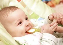 Смесени новородени хранене
