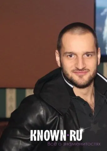 Як виглядав ніс алексея Самсонова до пластики (алексей Самсонов пластика носа) Як виглядав ніс алексея Самсонова до пластики