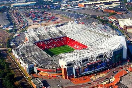 Old Trafford stadion építése, leírás, fotó