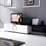 masă de televizor într-un stil modern