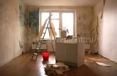 Як закрити діру в стіні