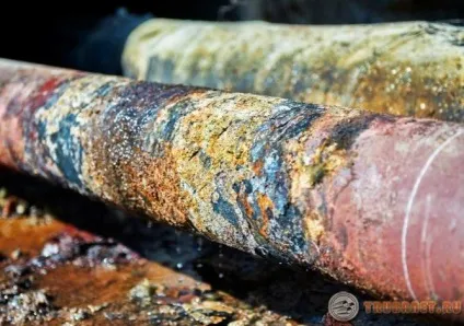 Як закрити свищ в трубі під тиском - дізнаємося причини появи і способи усунення точкової (свищ) Як закрити свищ в трубі під тиском - дізнаємося причини появи і способи усунення точкової