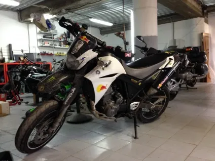 Як я вирішив перефарбувати свій мотоцикл! (Yamaha) Як я вирішив перефарбувати свій мотоцикл!