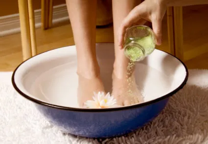 Foot баня от гъбички най-ефективните рецепти