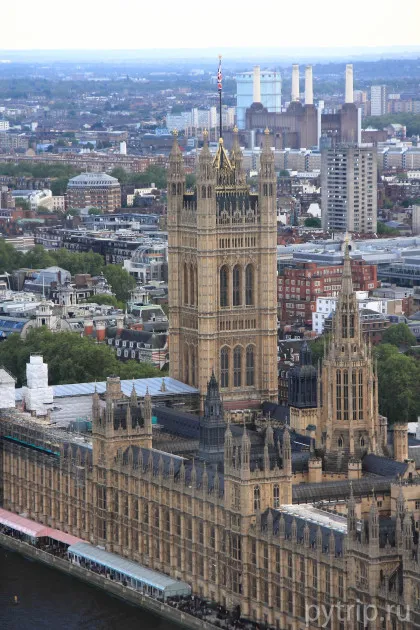 Westminster-palota, vagy látogasson el a Houses of Parliament