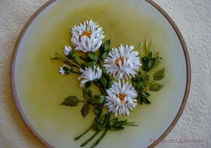 asters fermecătoare luminoase, panglici brodate, brodată