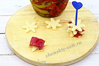 Канапе на святковий стіл, рецепти з фото в домашніх умовах (канапе на святковий стіл рецепти) Канапе на святковий стіл, рецепти з фото в домашніх умовах