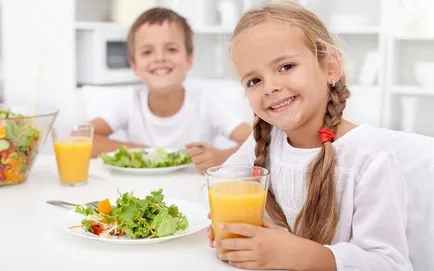 Vitamin hiány gyermekeknél okoz, tünetei, kezelés, megelőzés, fotó, videó