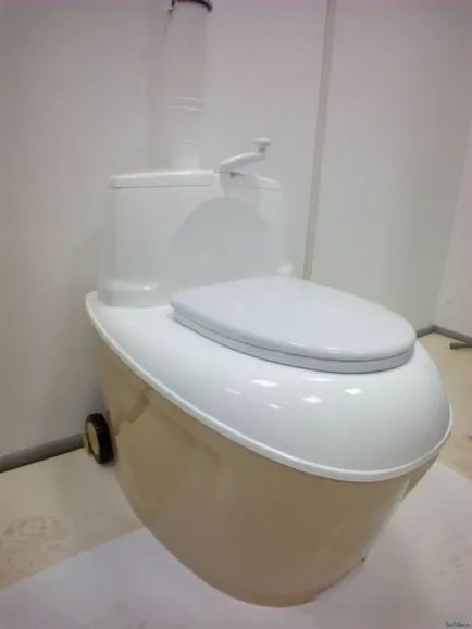 WC Suburban fără sifon și soiuri de unscented și instalare