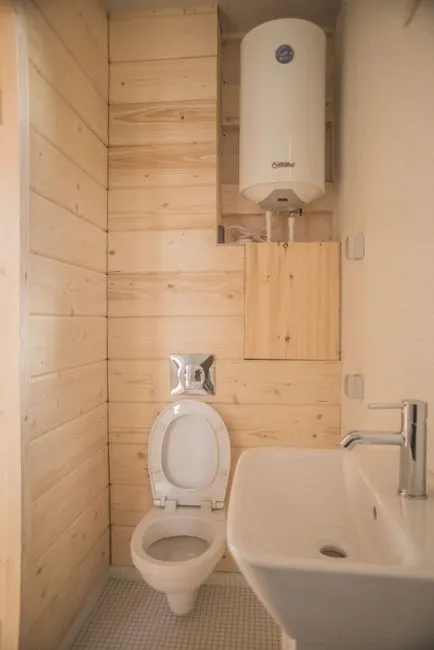 WC Suburban fără sifon și soiuri de unscented și instalare