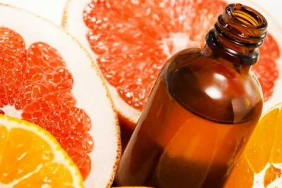 Грейпфрут съществени ползи на петрола за коса и използва маски рецепти