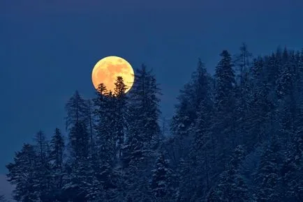 Основната опасност Supermoon