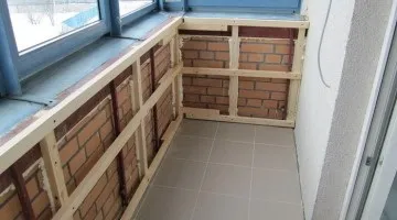 Комбіновані паркани для дачі фото дерев'яних та інших огорож, етапи будівництва своїми (паркани) Комбіновані паркани для дачі фото дерев'яних та інших огорож, етапи будівництва своїми