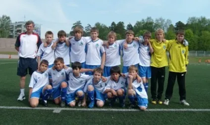Командні види спорту - основа розвиток підлітка (розвиток) Командні види спорту - основа розвиток підлітка