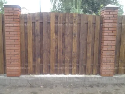 Комбінований паркан, установка і будівництво комбінованих зборів в компанії - прігородстрой