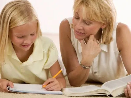 Как лесно да се научи детето да пише есета училище