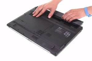 Cum să dezasamblați laptopul Acer TravelMate 2480 este descris în acest articol