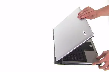 Cum să dezasamblați laptopul Acer TravelMate 4220