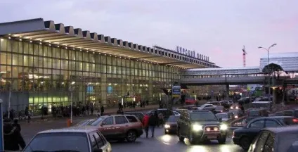 Як дістатися з Александріяого вокзалу до Шереметьєво всі варіанти (курського) Як дістатися з Александріяого вокзалу до Шереметьєво всі варіанти