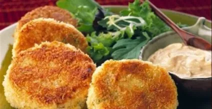 Котлети в панірувальних сухарях рецепти з фото крок за кроком (котлети в панірувальних сухарях рецепт з фото) Котлети в панірувальних сухарях рецепти з фото крок за кроком