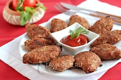 Котлети в панірувальних сухарях рецепти з фото крок за кроком (панірувальних) Котлети в панірувальних сухарях рецепти з фото крок за кроком