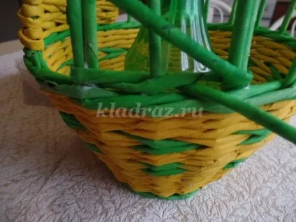 Кошик великодня курочка з газетних трубочок (інструкція) Кошик великодня курочка з газетних трубочок