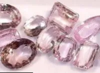 Stone kunzite магически и лечебни свойства, стойността на