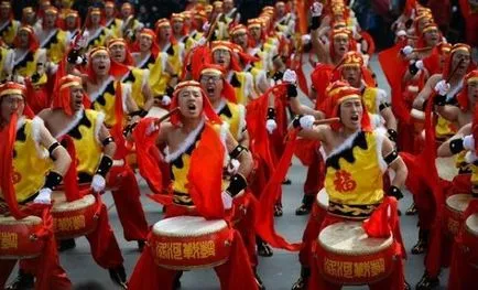 dans popular chinez și dans instanță caracteristici, toate din China - orașe, stațiuni,