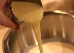 Крем для торта медовик зі згущеним молоком, рецепт з фото (крем) Крем для торта медовик зі згущеним молоком, рецепт з фото