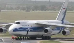 Cine a spus că avionul urât nu va acoperi