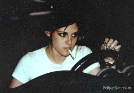 Kristen Stewart, bine, atunci când te-ai oprit la fumat