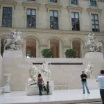 Louvre képek (68 gyönyörű fényképek a párizsi Louvre-ban)