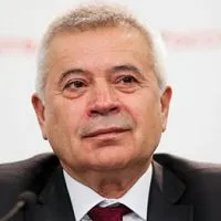 Lukoil „a planificat să vândă 30% din stațiile sale de gaze în România, compania