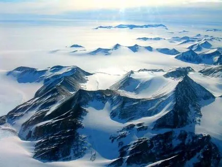 Vinson Massif Antarktisz