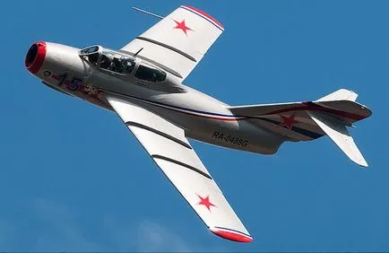 МиГ-15 - съветски изтребител